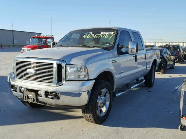 1FTSW21P06ED12006 - 2006 FORD F250 SUPER SILVER photo 2