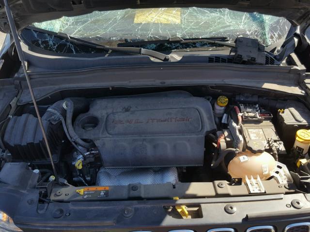 ZACCJAAT9GPD55472 - 2016 JEEP RENEGADE S ყავისფერი ფოტო 7