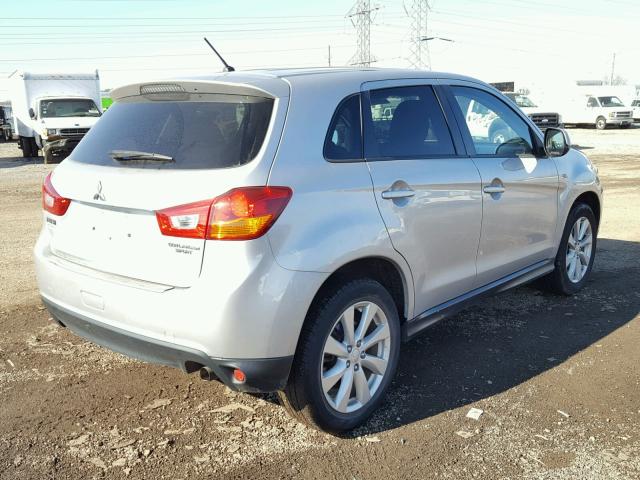 4A4AP3AU3EE011158 - 2014 MITSUBISHI OUTLANDER SILVER photo 4