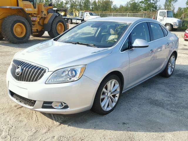 1G4PR5SK2E4189908 - 2014 BUICK VERANO CON SILVER photo 2