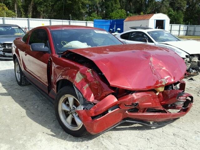 1ZVHT80N085127296 - 2008 FORD MUSTANG MAROON photo 1