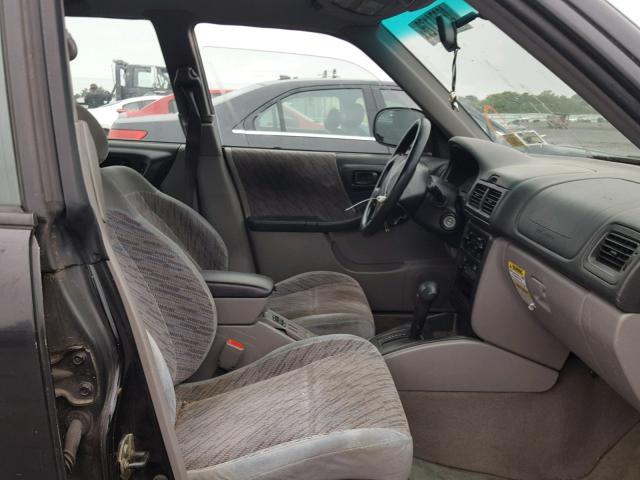 JF1SF655XYH710332 - 2000 SUBARU FORESTER S BLACK photo 5