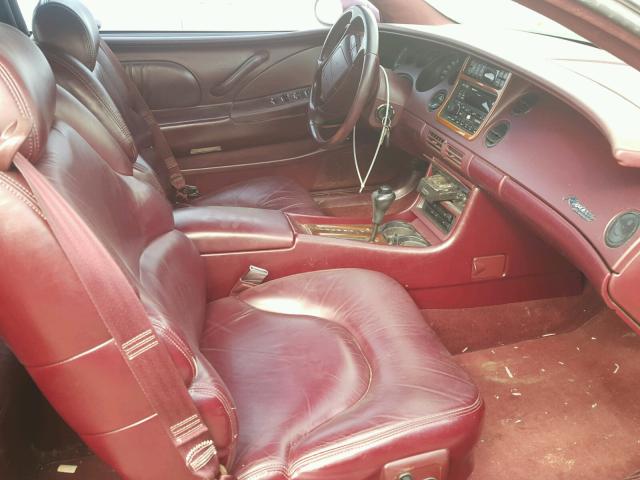 1G4GD2218T4715220 - 1996 BUICK RIVIERA RED photo 5