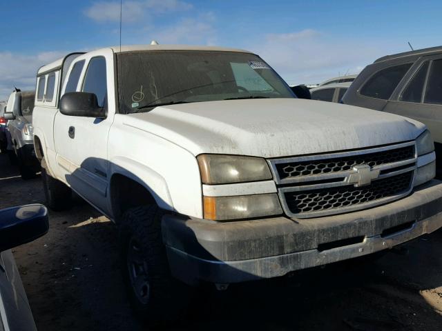 1GCHK29G16E171988 - 2006 CHEVROLET SILVERADO WHITE photo 1