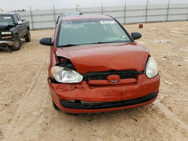 KMHCM36C28U067414 - 2008 HYUNDAI ACCENT BURGUNDY photo 9