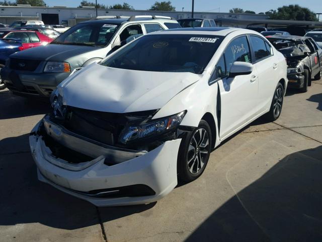 2HGFB2F87FH522675 - 2015 HONDA CIVIC EX WHITE photo 2