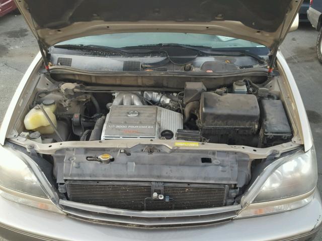 JT6HF10U6X0054012 - 1999 LEXUS RX 300 GOLD photo 7