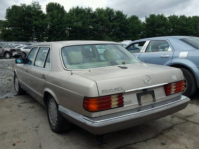 WDBCA39EXKA483096 - 1989 MERCEDES-BENZ 560 SEL GOLD photo 3