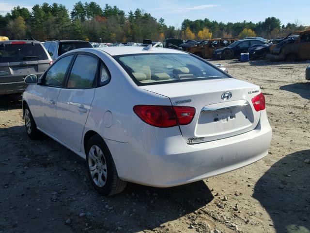 KMHDU4AD2AU892062 - 2010 HYUNDAI ELANTRA BL WHITE photo 3