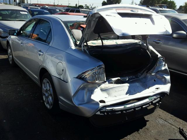 3FAHP0HA3BR242219 - 2011 FORD FUSION SE SILVER photo 3