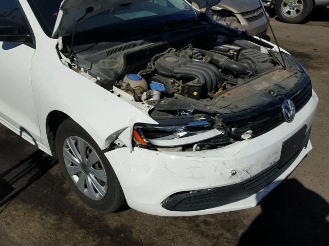 3VW2K7AJ5DM412594 - 2013 VOLKSWAGEN JETTA BASE WHITE photo 9