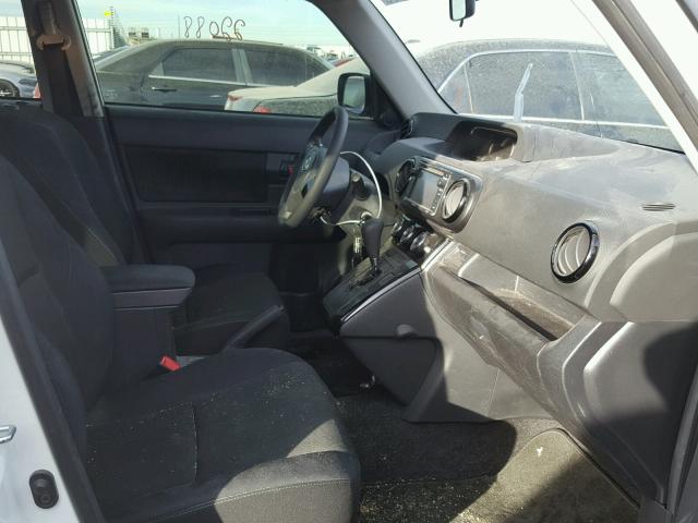 JTLZE4FE4EJ060016 - 2014 TOYOTA SCION XB 白色 照片 5