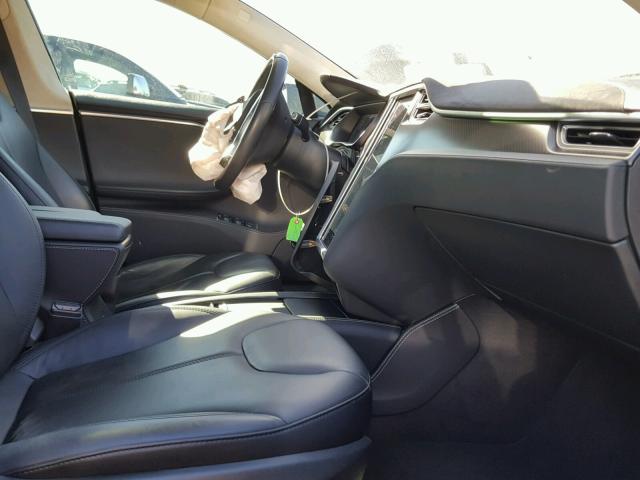 5YJSA1H16EFP52271 - 2014 TESLA MODEL S 石墨色 照片 5