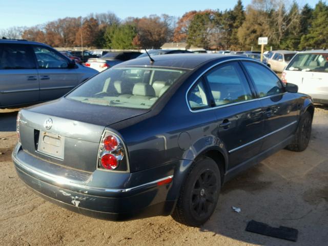 WVWPD63BX1P128337 - 2001 VOLKSWAGEN PASSAT BLUE photo 4