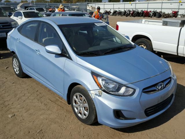 KMHCT4AEXDU298606 - 2013 HYUNDAI ACCENT BLUE photo 1