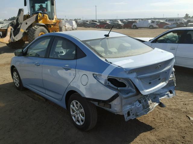 KMHCT4AEXDU298606 - 2013 HYUNDAI ACCENT BLUE photo 3