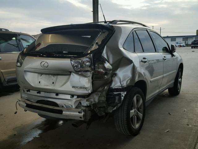 JTJGA31U440021743 - 2004 LEXUS RX 330 SILVER photo 4