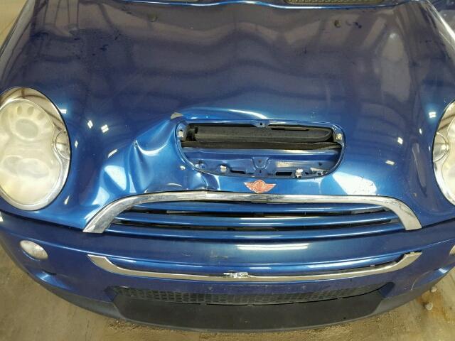 WMWRE33545TL13119 - 2005 MINI COOPER S BLUE photo 7