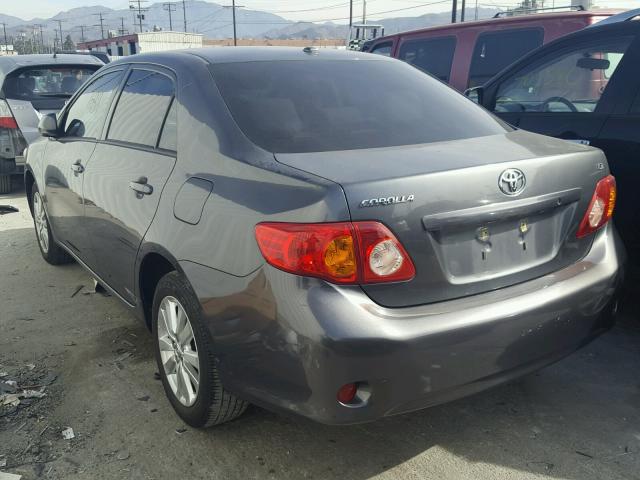 2T1BU4EE4AC380993 - 2010 TOYOTA COROLLA BA GRAY photo 3