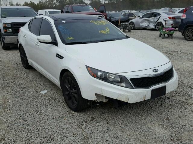 KNAGN4A79B5145205 - 2011 KIA OPTIMA EX WHITE photo 1