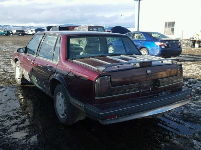 1G3HY54C1LH317045 - 1990 OLDSMOBILE DELTA 88 R MAROON photo 3