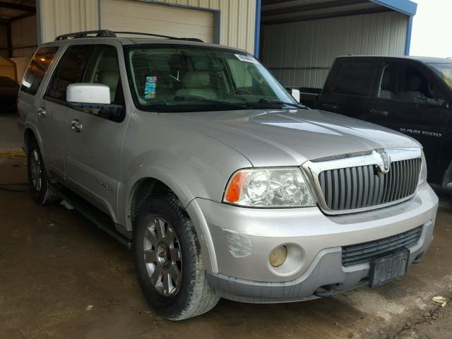 5LMFU27R64LJ36998 - 2004 LINCOLN NAVIGATOR SILVER photo 1