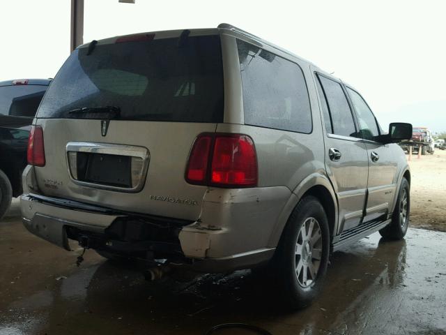 5LMFU27R64LJ36998 - 2004 LINCOLN NAVIGATOR SILVER photo 4