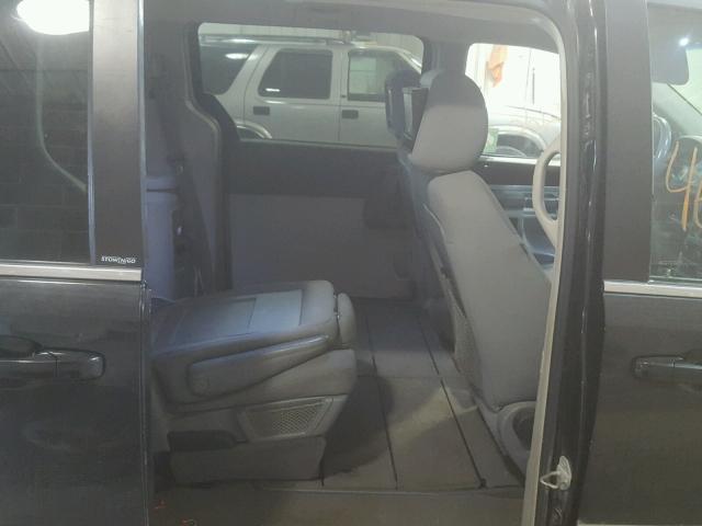 2A8HR541X9R684057 - 2009 CHRYSLER TOWN & COU 黑色 照片 6