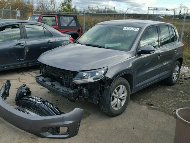 WVGBV7AX9CW001563 - 2012 VOLKSWAGEN TIGUAN S GRAY photo 2