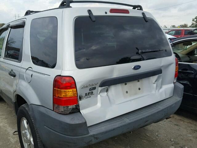 1FMYU93134KA32124 - 2004 FORD ESCAPE XLT SILVER photo 9