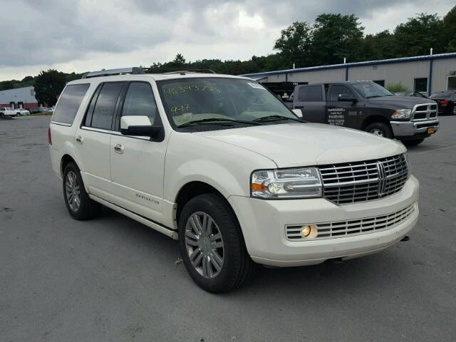5LMFU28538LJ08934 - 2008 LINCOLN NAVIGATOR Weiß Foto 1