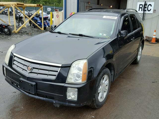 1GYEE637150107045 - 2005 CADILLAC SRX BLACK photo 2