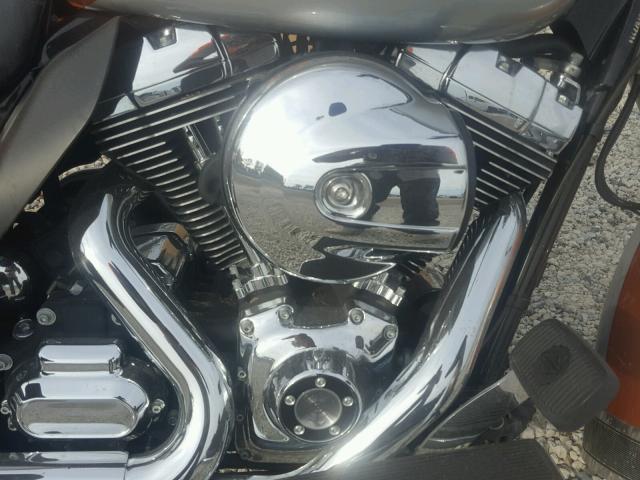 1HD1KEL12EB607799 - 2014 HARLEY-DAVIDSON FLHTK ELEC ვერცხლისფერი ფოტო 7