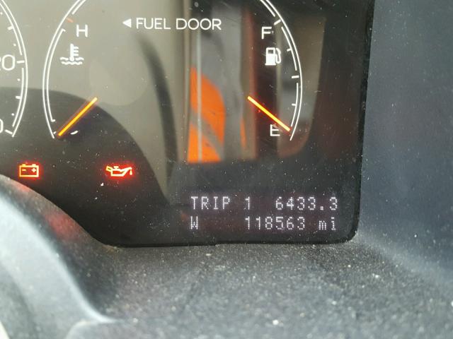 5LMFU285X6LJ14257 - 2006 LINCOLN NAVIGATOR WHITE photo 8