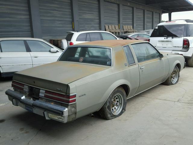 1G4GJ47A1FP229882 - 1985 BUICK REGAL GREEN photo 4