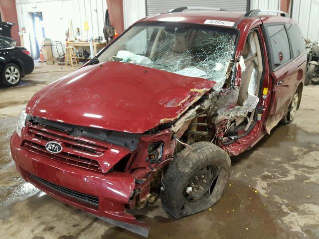 KNDMG4C36A6340665 - 2010 KIA SEDONA LX RED photo 2