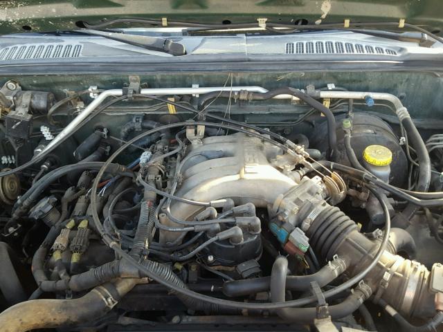 1N6ED27Y8YC418640 - 2000 NISSAN FRONTIER C GREEN photo 7