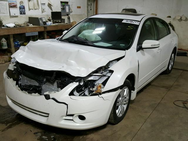 1N4AL2AP7CN520583 - 2012 NISSAN ALTIMA BAS WHITE photo 2