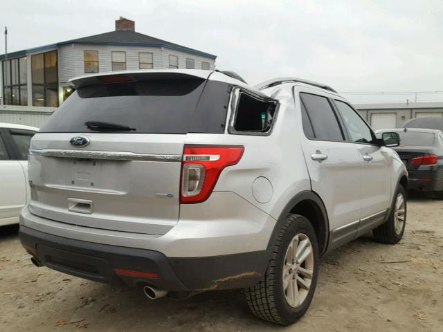 1FM5K8D85DGC06308 - 2013 FORD EXPLORER X SILVER photo 4