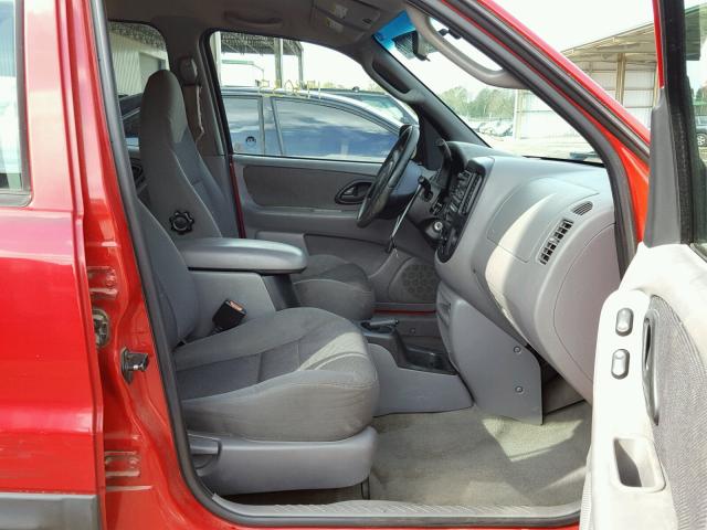 1FMYU03181KA79740 - 2001 FORD ESCAPE RED photo 5