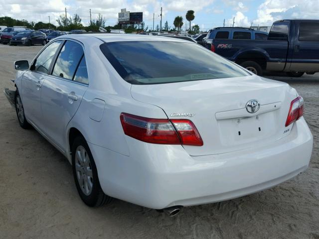 4T1BK46K68U561290 - 2008 TOYOTA CAMRY LE WHITE photo 3