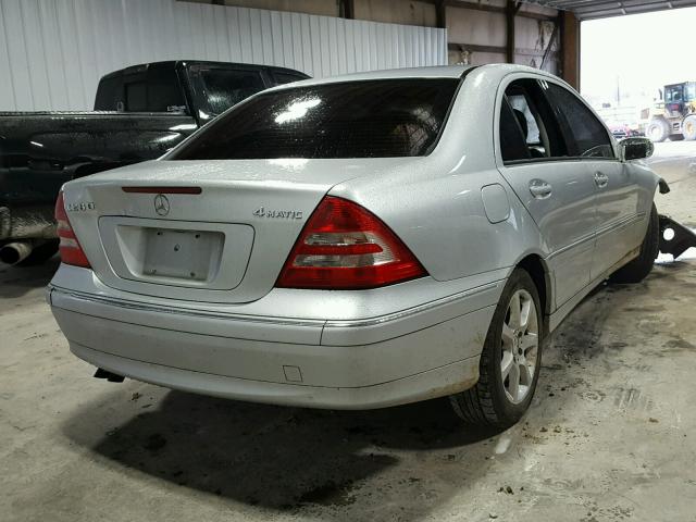 WDBRF92H67F864702 - 2007 MERCEDES-BENZ C 280 4MAT SILVER photo 4