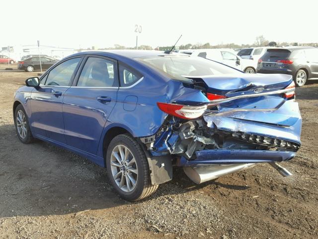 3FA6P0H74HR411636 - 2017 FORD FUSION SE BLUE photo 3