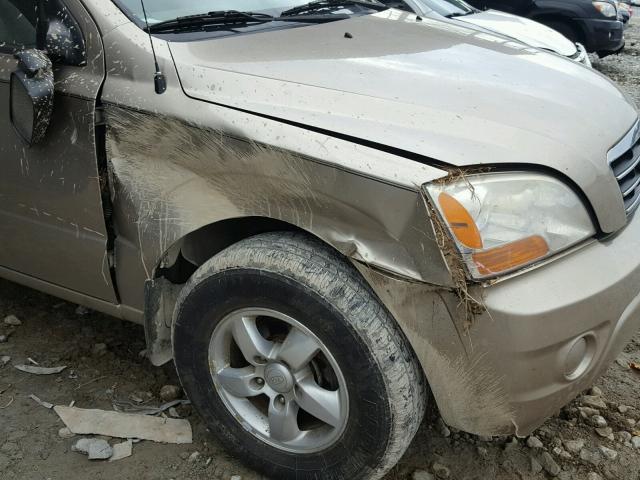 KNDJD735085768858 - 2008 KIA SORENTO EX GOLD photo 9