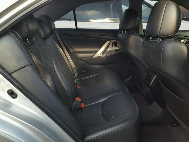 4T1BK3EK7BU125003 - 2011 TOYOTA CAMRY SE SILVER photo 6
