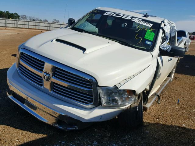 3C6RR6LT4GG293212 - 2016 RAM 1500 SLT WHITE photo 2