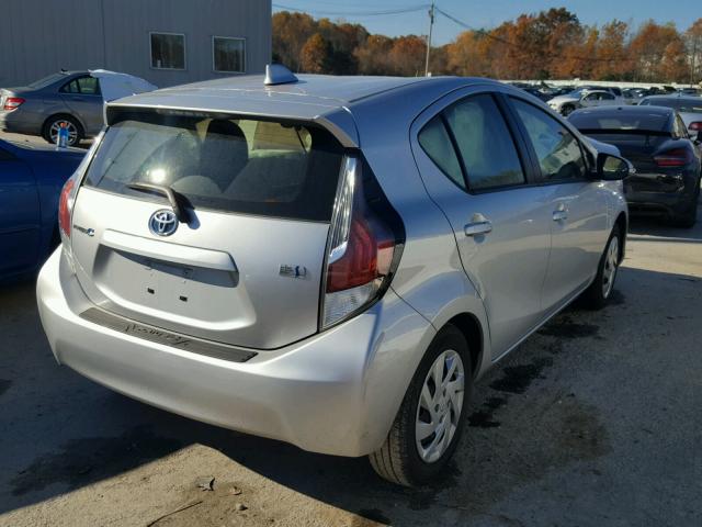 JTDKDTB33F1581244 - 2015 TOYOTA PRIUS C SILVER photo 4