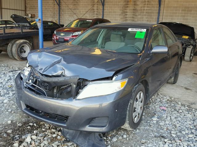 4T1BF3EK8BU771011 - 2011 TOYOTA CAMRY BASE CHARCOAL photo 2