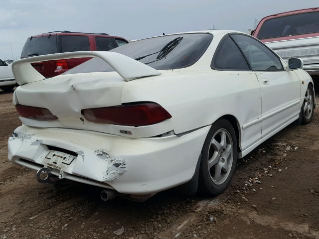 JH4DC2387WS002474 - 1998 ACURA INTEGRA GS WHITE photo 4