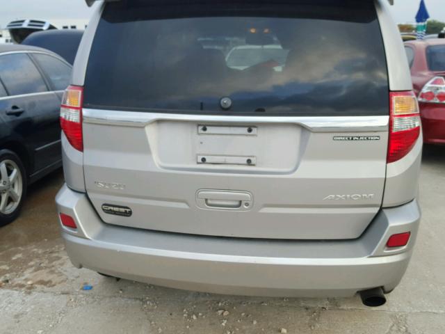4S2DE58Y444602252 - 2004 ISUZU AXIOM XS Gümüş foto 9
